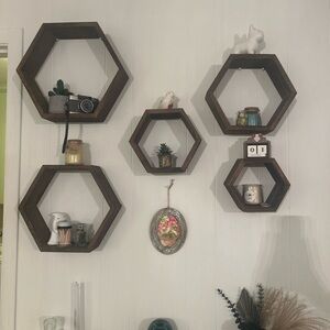 Hexagonal Wooden Wall Shelves 5 piece - Brown